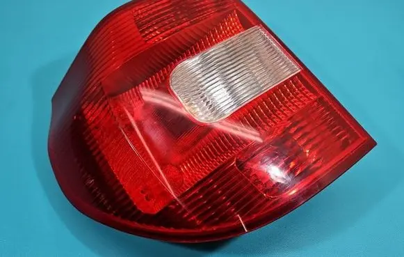 Skoda Yeti (5L) Rear/tail lights 5L0945111 IMPRK1512838