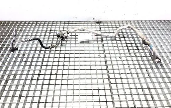 Air conditioning (A/C) pipe/hose