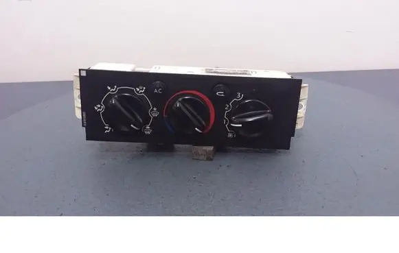 Nissan Interstar Climate control unit N2385001