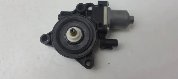 Hyundai Elantra VII Front door window regulator motor 82460AA000