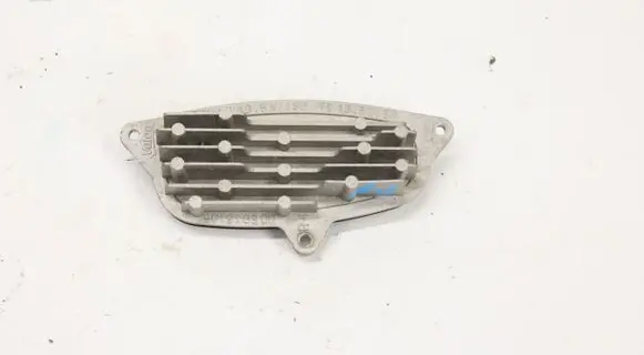 Audi Q2 - Headlight ballast module Xenon MDE916105