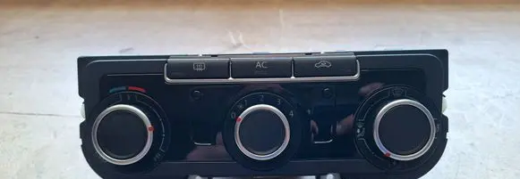 Volkswagen PASSAT B7 Climate control unit 7N0907426K