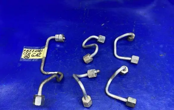 Volkswagen PASSAT B7 Fuel injector supply line/pipe 03L301AA 03L301AB 03L301AC