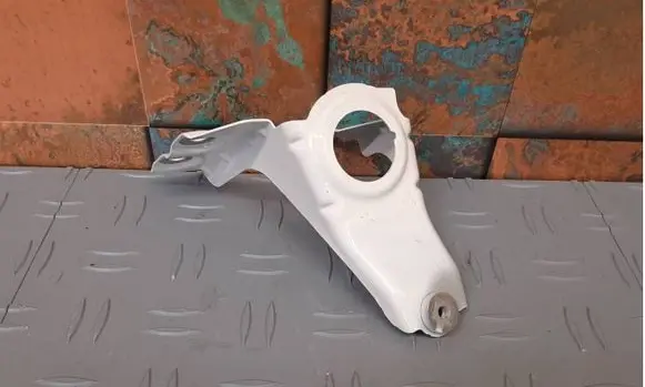 BMW X3 G01 Fender mounting bracket 7397513