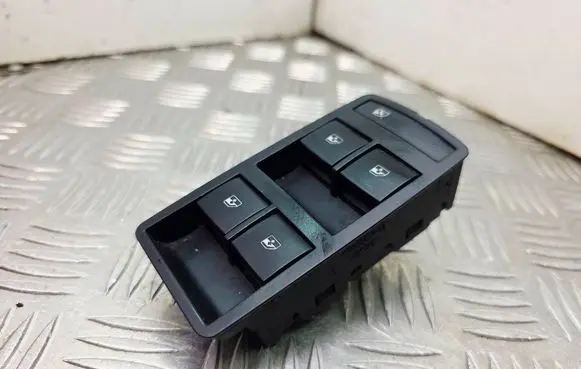 Opel Insignia A Electric window control switch 22915118