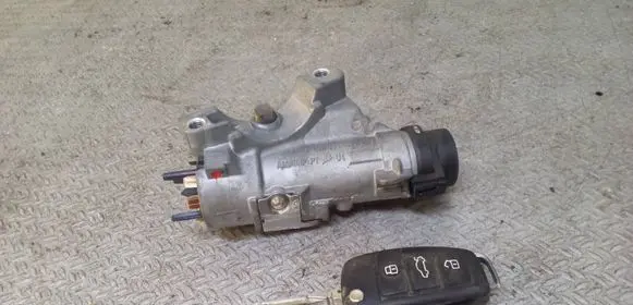 Audi A4 S4 B7 8E 8H Ignition lock 4B0905851N