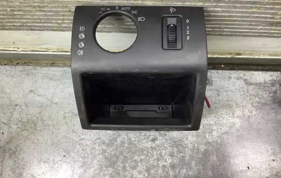 Mercedes-Benz A W169 Headlight level height control switch 040506 A1696800365