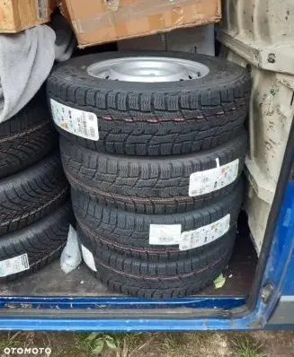 Mitsubishi L200 R16 C winter tire 205R16C
