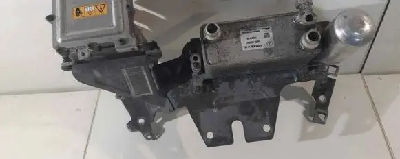 Mercedes-Benz EQC Current control relay A0998301100 A2935455600 Q002ZGS001