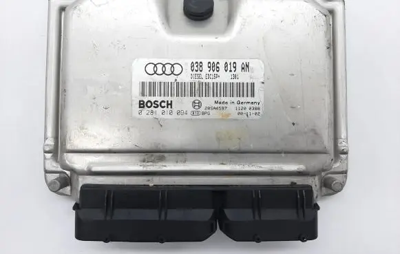 Audi A4 S4 B5 8D Engine control unit/module 038906019AN 0281010094