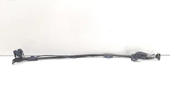 Windshield washer spray nozzle