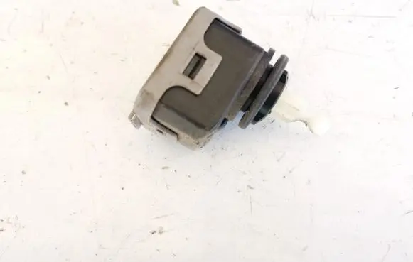 Skoda Fabia Mk1 (6Y) Headlight level adjustment motor 00787803 007878-03