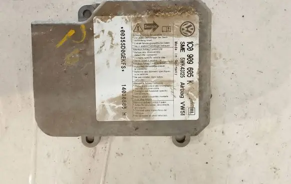Volkswagen Polo IV 9N3 Airbag control unit/module 1C0909605K