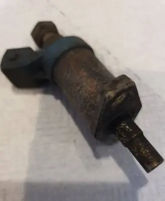 Audi 100 200 5000 C3 Fuel pressure sensor 0280170400
