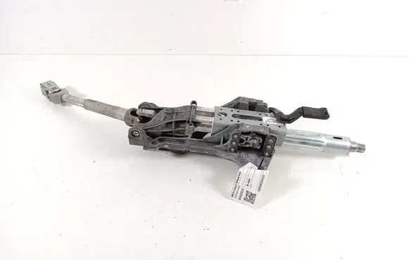 Mercedes-Benz A W176 Steering wheel axle A2464602316