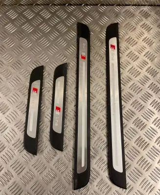 Audi A6 C7 Side skirt front trim 4G0853374B