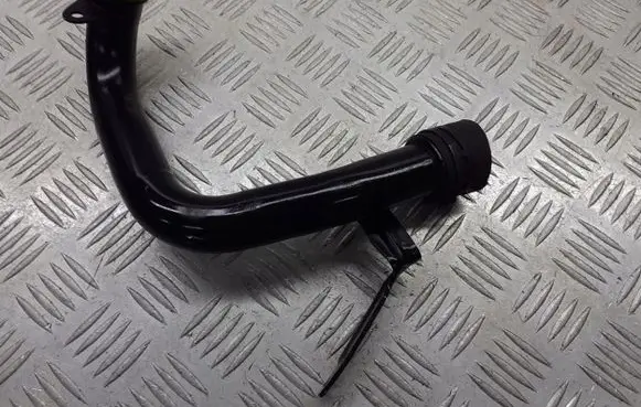 Audi A6 S6 C6 4F Engine coolant pipe/hose
