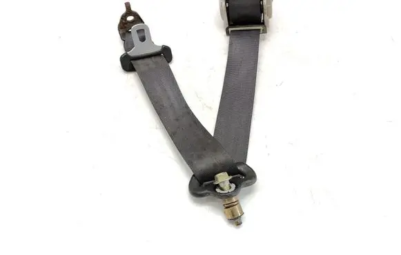 Honda Legend III KA9 Rear seatbelt 0425081 C7036