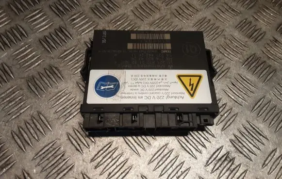 Mercedes-Benz S W221 Seat control module 2218702192 A2218702192