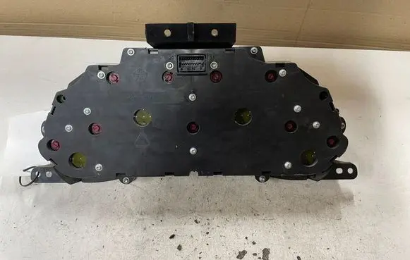 Jeep Cherokee Speedometer (instrument cluster) 04832731AB 66804