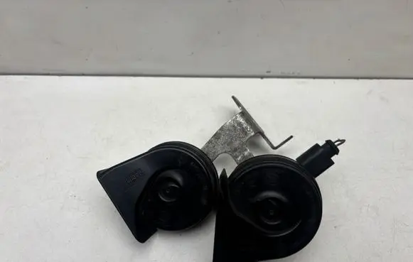 Seat Leon (5F) Horn signal 5Q0951221C 5F0951182J