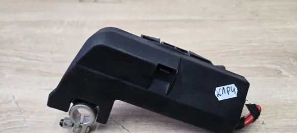 Audi A5 Sportback 8TA Battery relay fuse 4F0915519