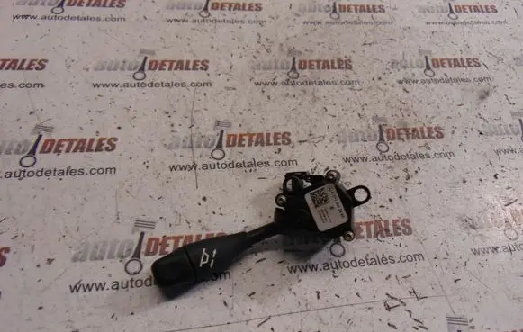 Mercedes-Benz E W211 Steering wheel adjustment handle/lever A1715402945