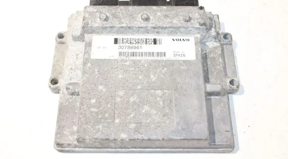 Volvo C30 Engine control unit/module 30788961