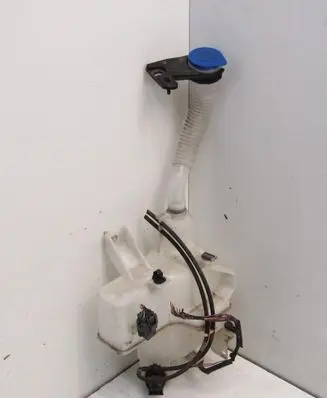 Mazda CX-5 II Windshield washer fluid reservoir/tank KD4567480