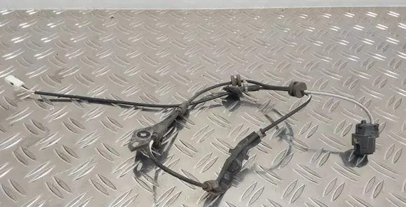 Toyota Verso Rear ABS sensor wiring 