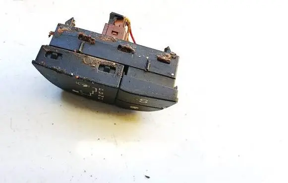 Citroen C5 Other switches/knobs/shifts 96617667ZD