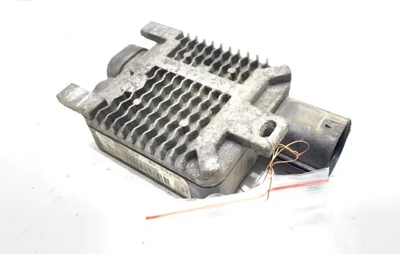 Ford Mondeo MK IV Fan control module 940002904