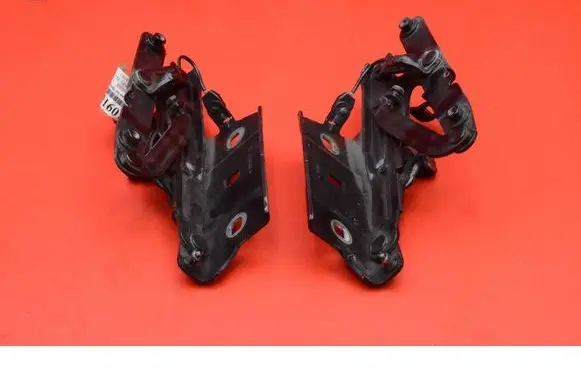 Opel Insignia A Engine bonnet/hood hinges 39126608