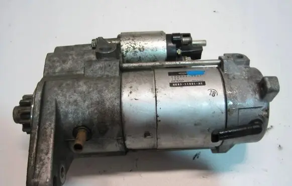 Jaguar F-Pace Starter motor HK8311001AC