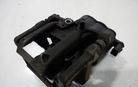 Citroen C5 Aircross Rear brake caliper AD777015