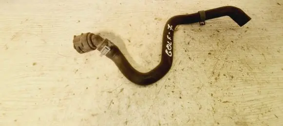 Volkswagen Golf VII Engine coolant pipe/hose 5Q0122157BP XR14678