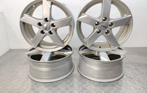 R16 alloy rim