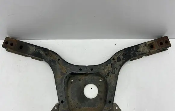 Nissan Navara D23 Front axle beam 5XA1A-A00