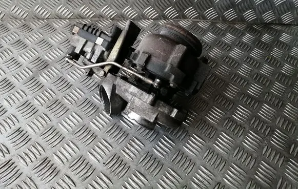 Mercedes-Benz E W211 Turbo A6460900180 6nw008412
