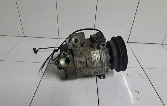 Volkswagen PASSAT B5.5 Air conditioning (A/C) compressor (pump)