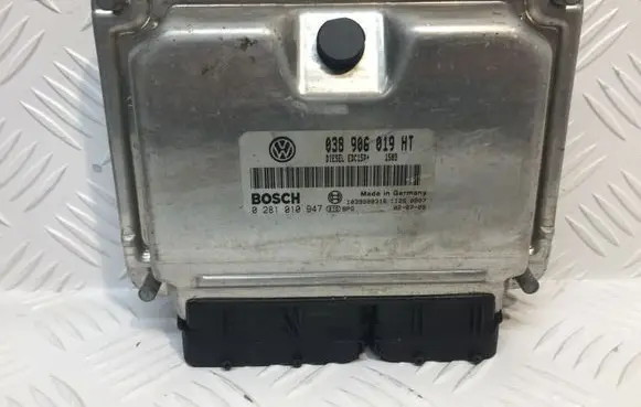 Seat Ibiza II (6k) Engine control unit/module 038906019HT