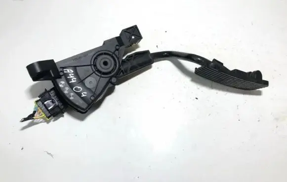 KIA Ceed Accelerator throttle pedal 090711k0121