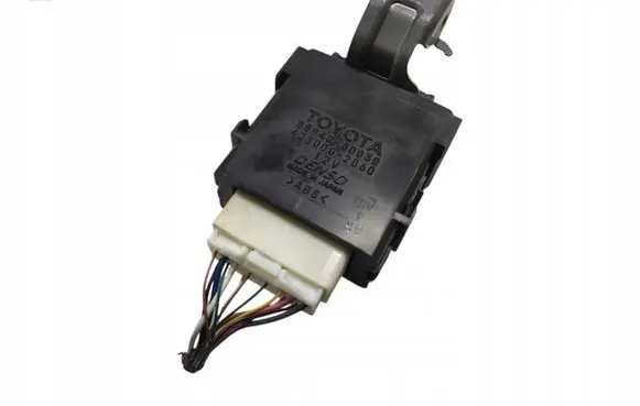 Toyota Yaris Window wiper relay 85940-0D030