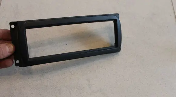 Jeep Cherokee Radio/GPS head unit trim 1DIN