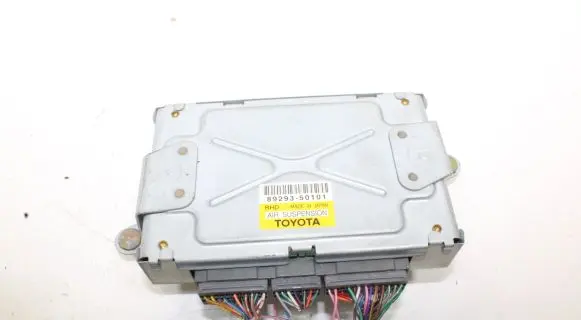 Lexus LS 430 Air suspension control unit module (rear) 8929350101
