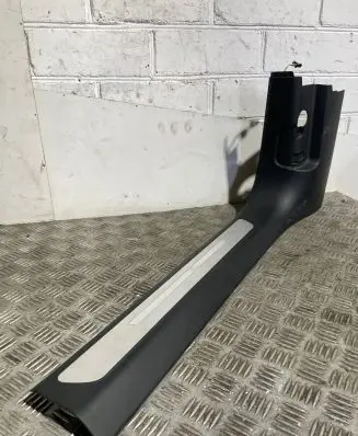 Audi A8 S8 D4 4H Front sill trim cover 4H1867271C
