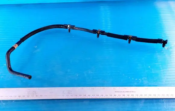 Volkswagen Crafter Fuel return line/hose 928301276