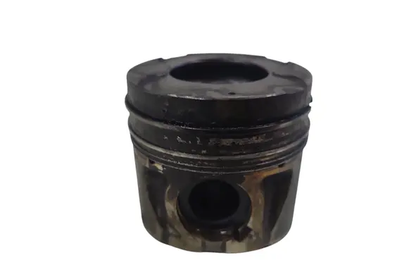 Opel Zafira B Piston 