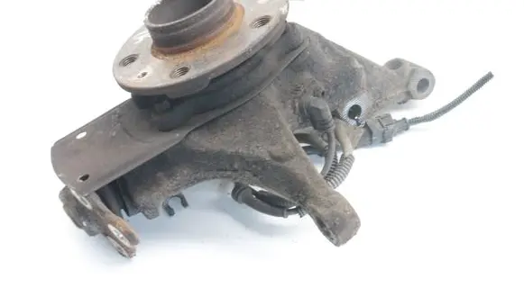 Opel Vivaro Front wheel hub