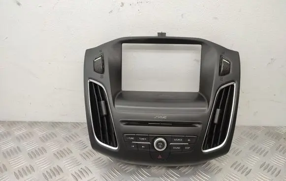 Ford Focus Dash center air vent grill F1EB18835CHW F1ET18K811HD F1EB18835NCW